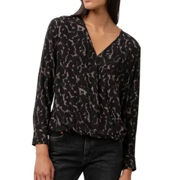 NWT Rails Hillary Top in Diffused Cheetah print, size S - Picture 1 of 6